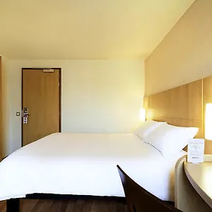 Ibis Tour Eiffel Cambronne 15eme Otel Paris